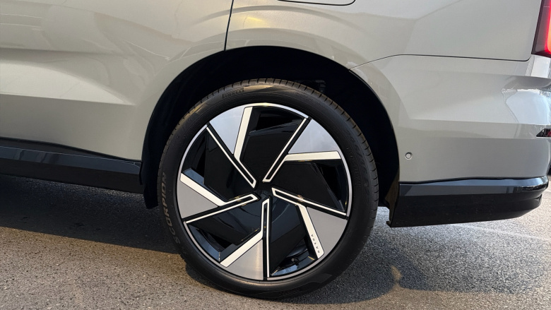 Volvo EX90 380kW Twin Motor Performance Ultra 111kWh 5dr Auto Electric Estate